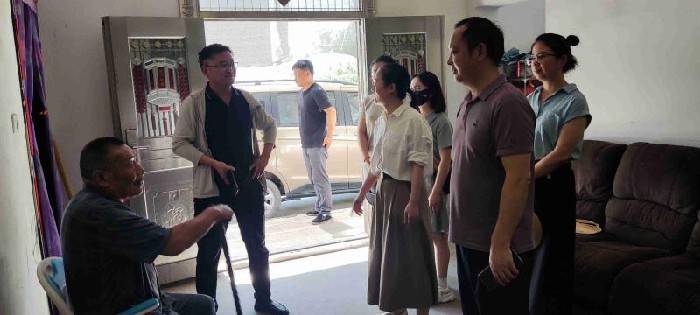 安慶市殘聯黨組書記、理事長張馳到大觀區督查民生實事工作